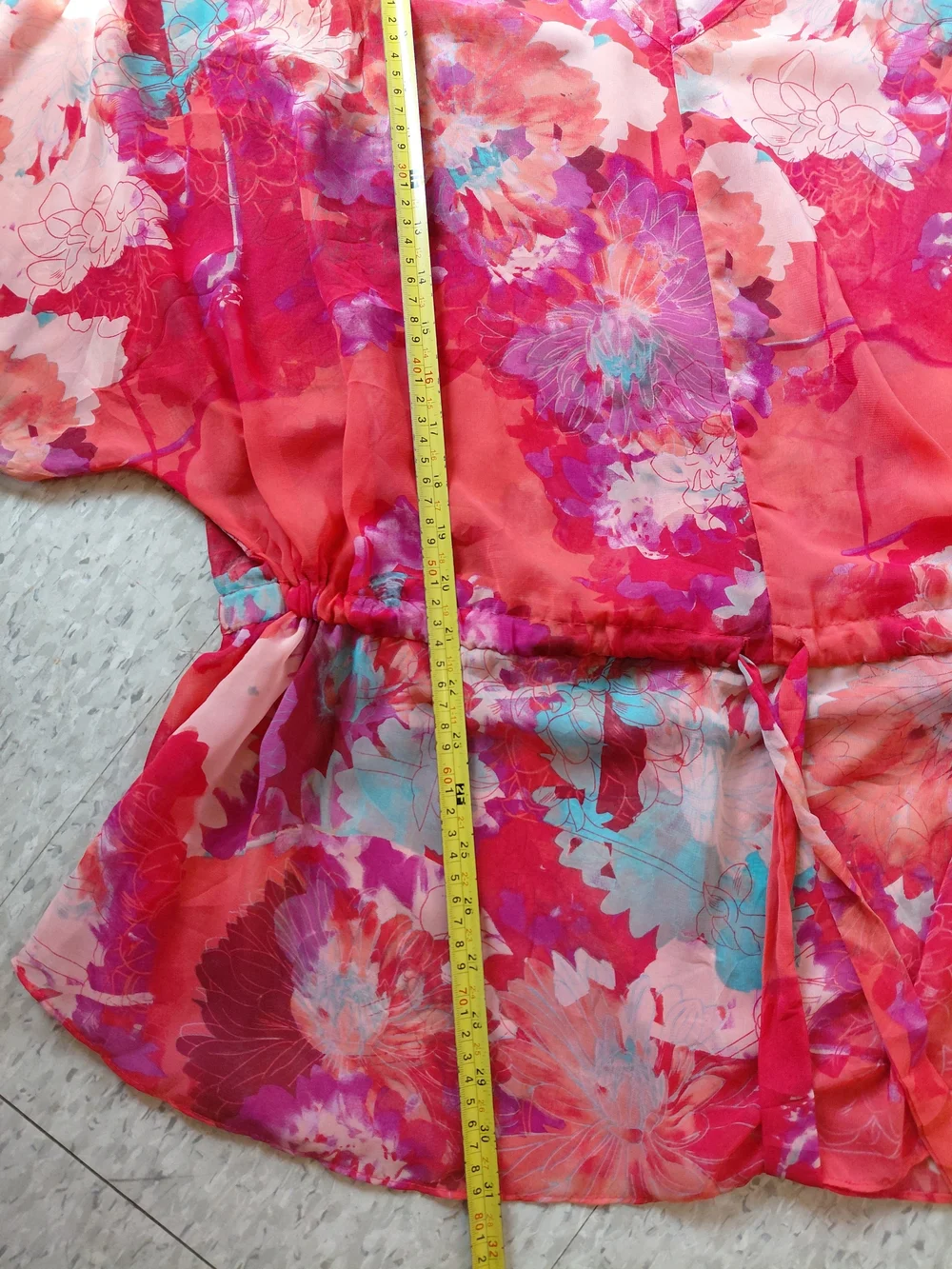 a.n.a Plus Size 2X  Floral Tie-Waist Sheer Blouse in Pink and Coral Kimono Sleev - Picture 8 of 8